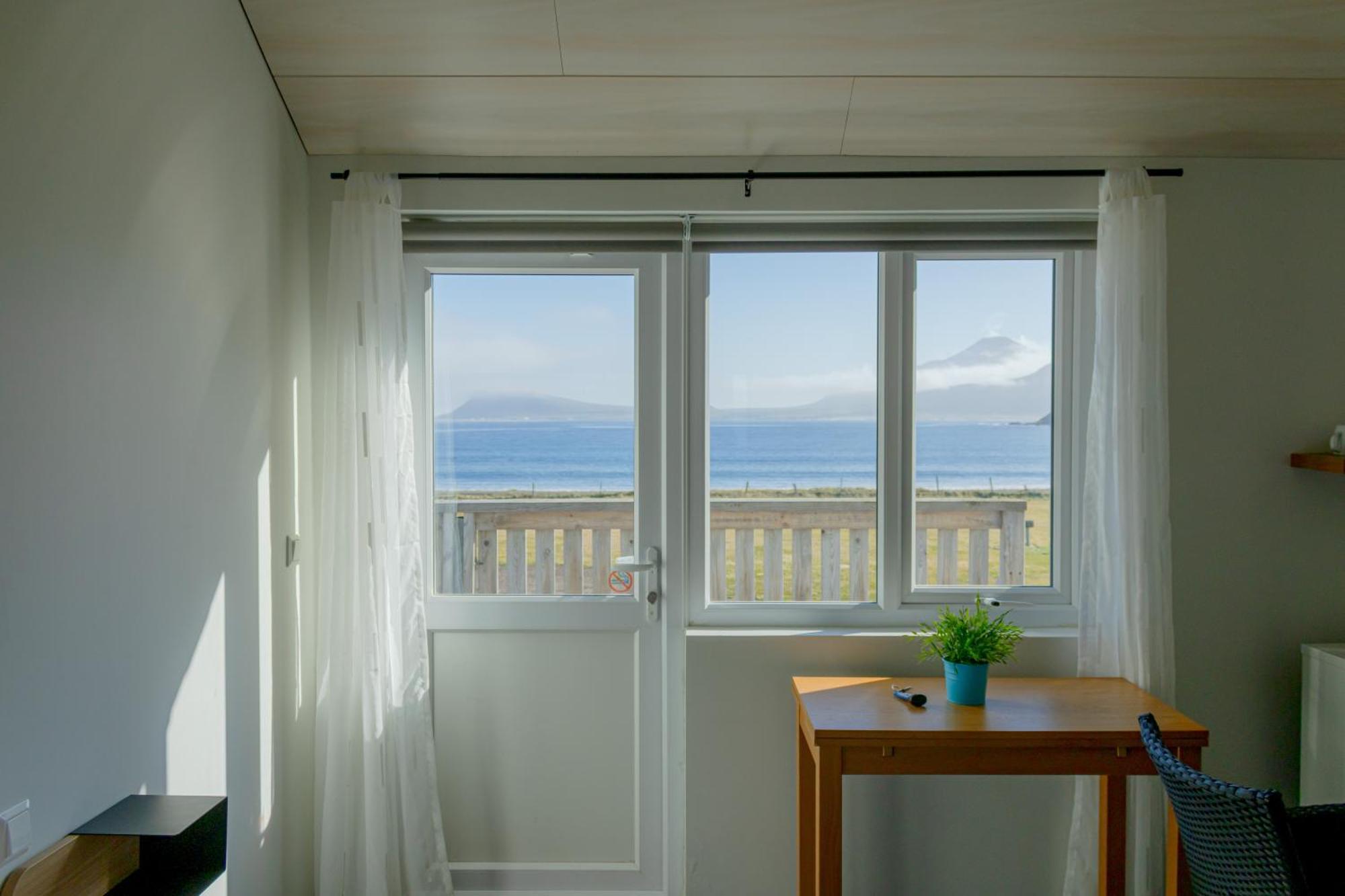 Urdartindur Guesthouse And Cottages Northurfjorthur Zimmer foto