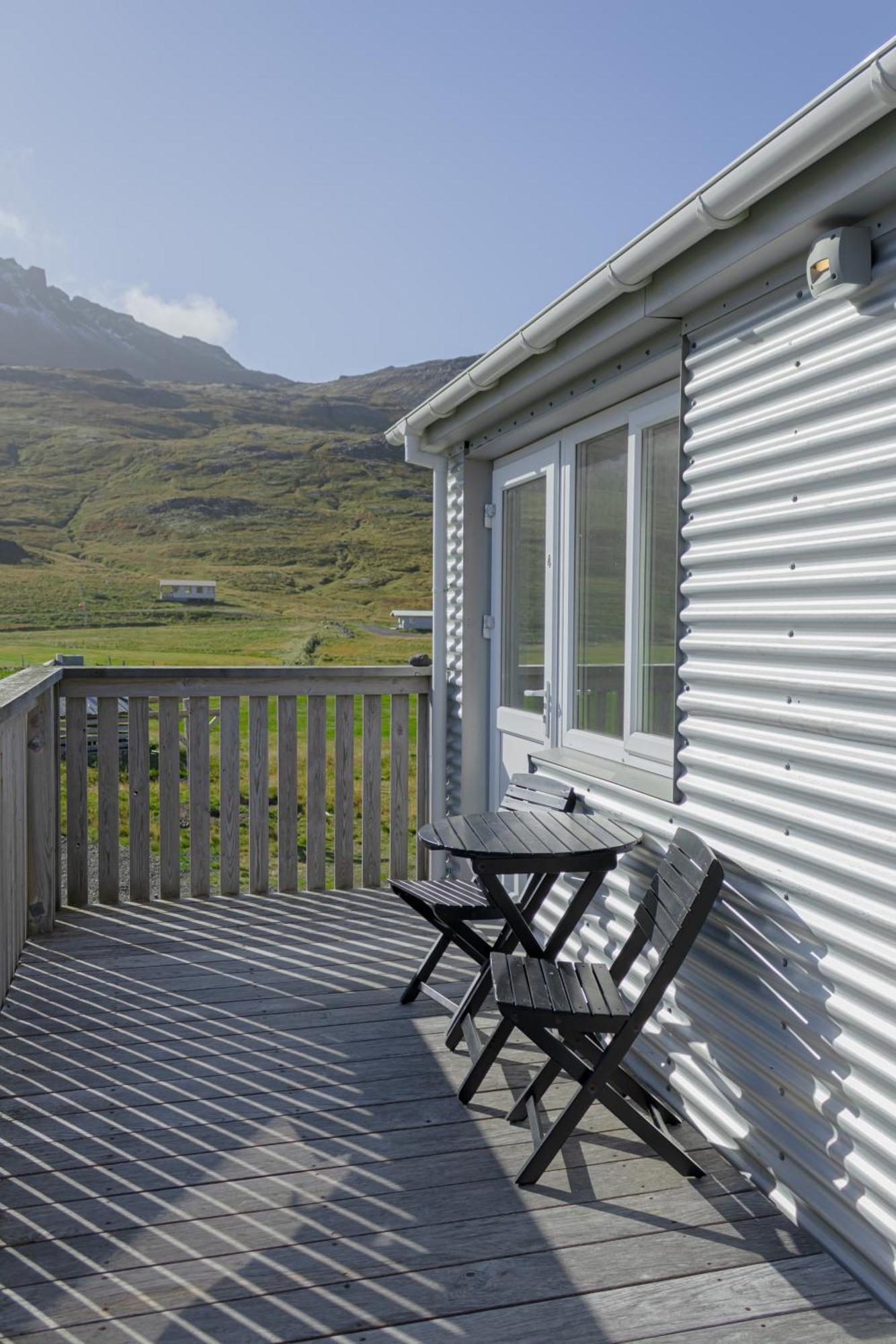 Urdartindur Guesthouse And Cottages Northurfjorthur Zimmer foto
