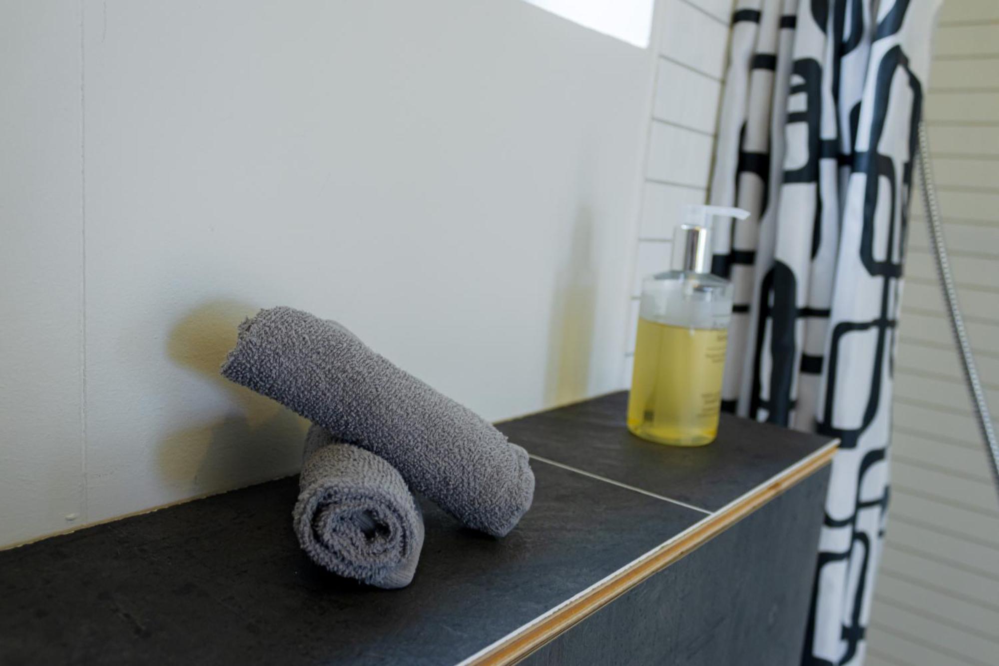 Urdartindur Guesthouse And Cottages Northurfjorthur Zimmer foto