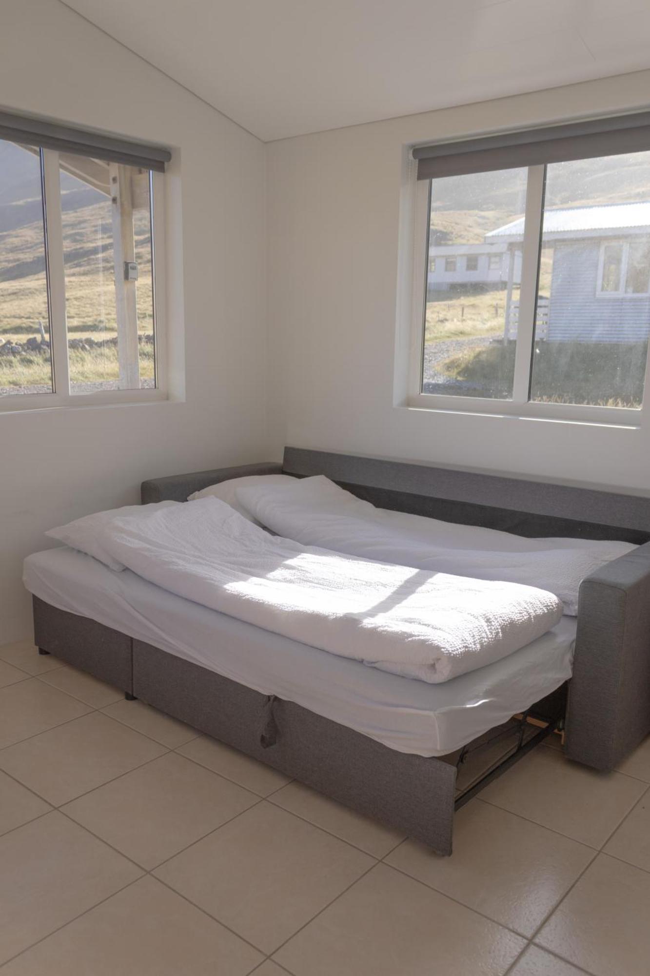 Urdartindur Guesthouse And Cottages Northurfjorthur Zimmer foto
