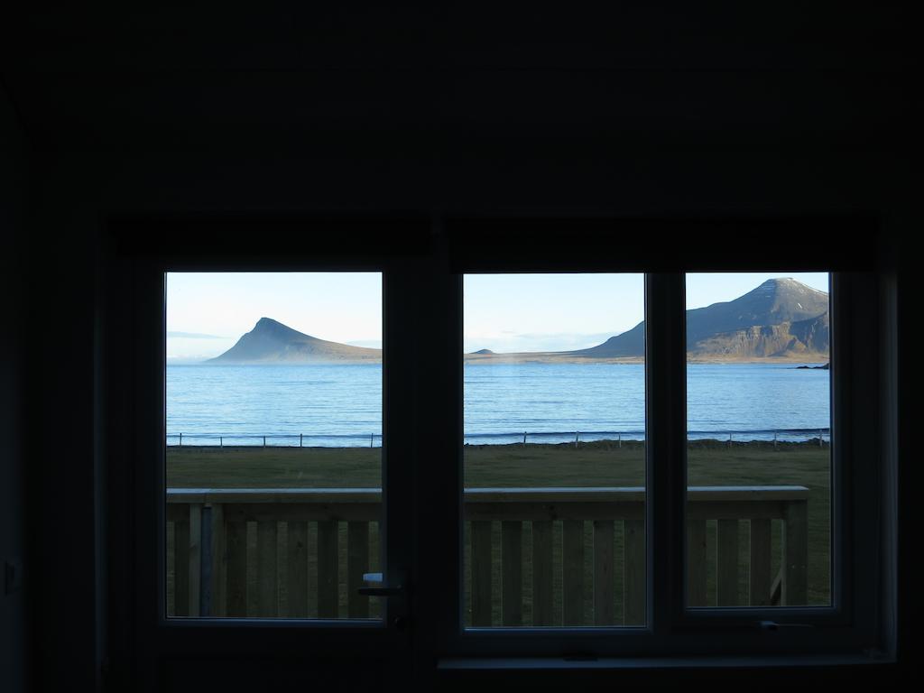 Urdartindur Guesthouse And Cottages Northurfjorthur Zimmer foto